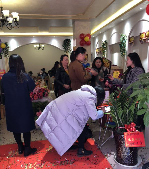 喬瓦尼藝術涂料體驗館(廣西來賓)重裝開業,開啟2018新篇章